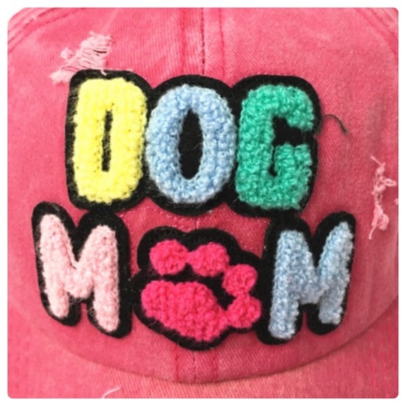 ❤️Cute pink “Dog Mom” hat - Picture 2 of 4